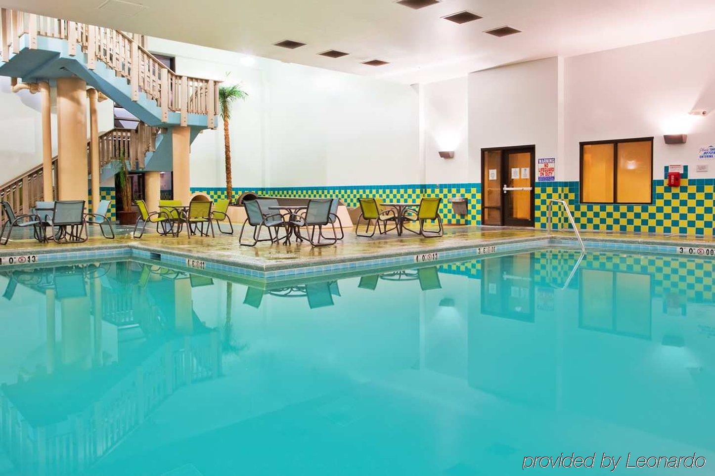 Hampton Inn Bermuda Run / Advance Exteriör bild