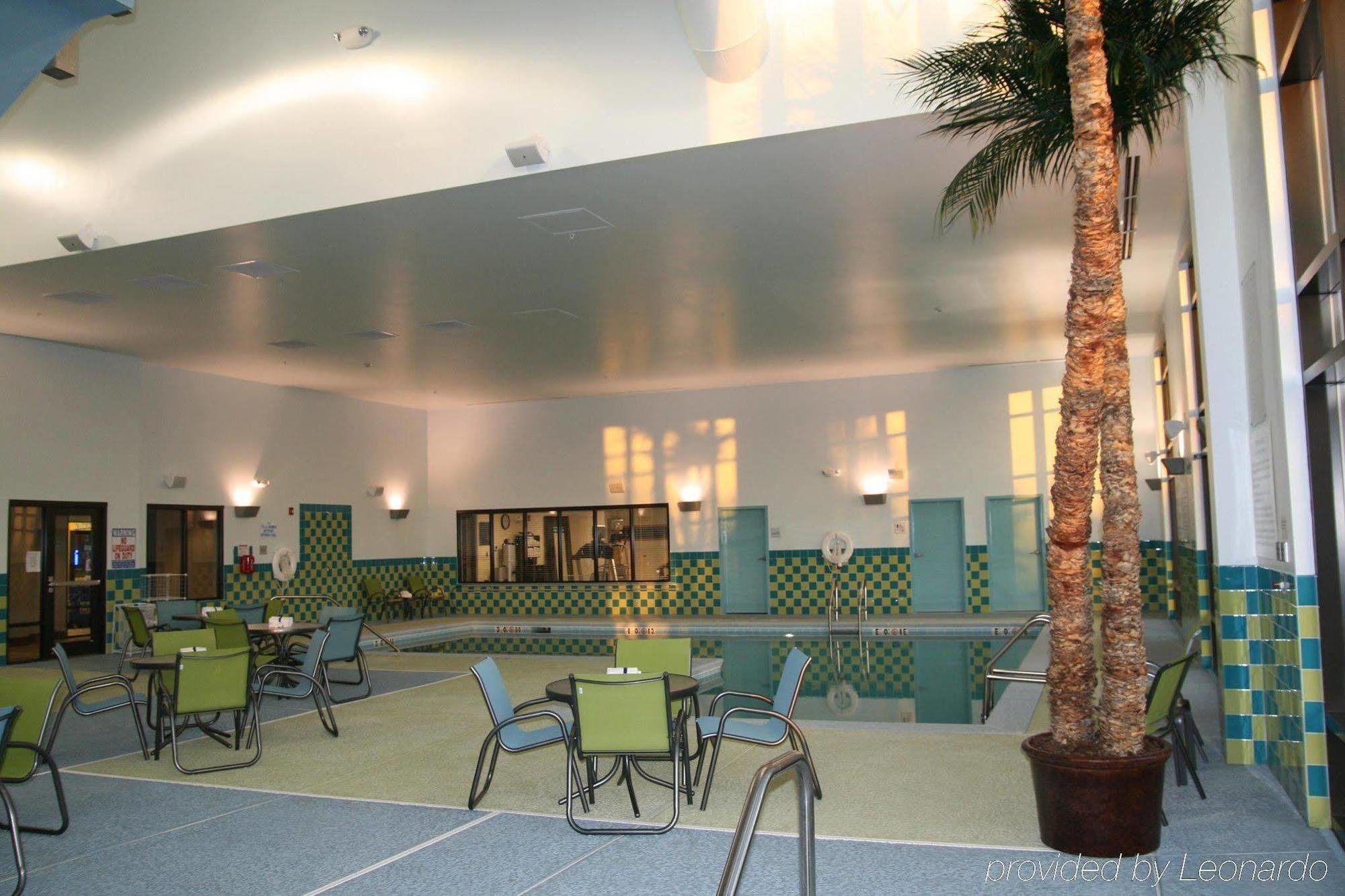 Hampton Inn Bermuda Run / Advance Bekvämligheter bild